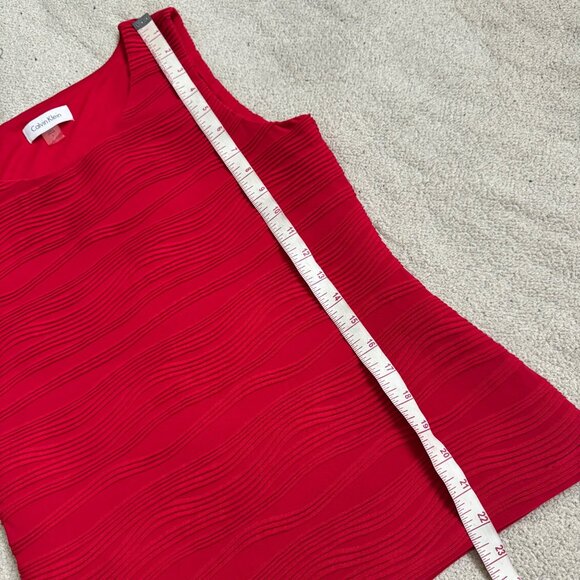 Calvin Klein Red Sleeveless Textured Tank Top Size small round neck - Picture 3 of 7